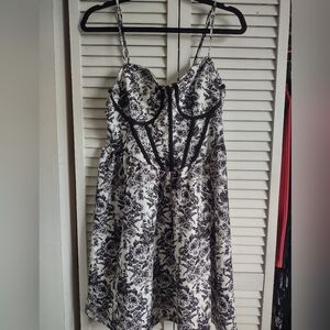 Chic Black and White Floral Mini Dress